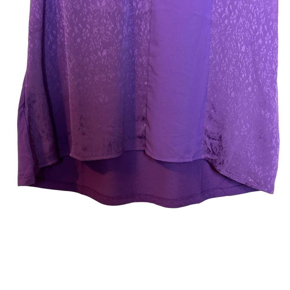 LOGO by Lori Goldstein Purple Short Sleeve High Low Lace Accent Top Sz.XS - Picture 2 of 16